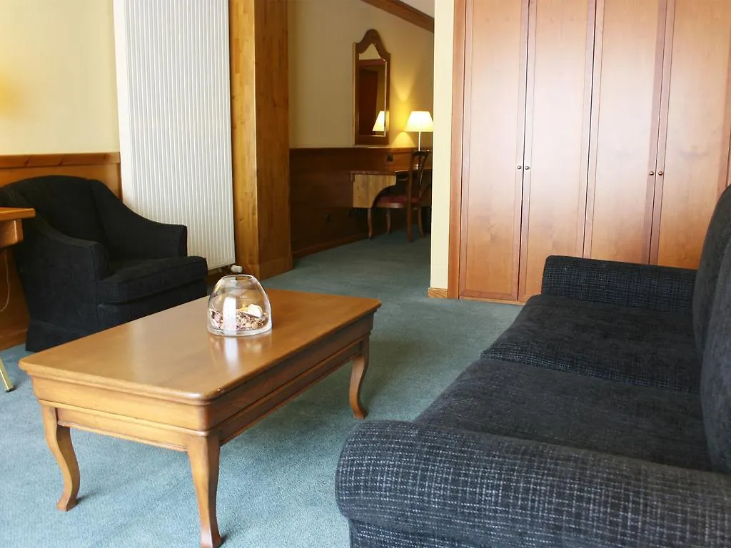 Sport Hotel Village Soldeu 4*,  Andorra
